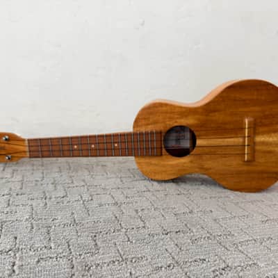 Kamaka HF-2 Concert Tiki Model Ukulele 1971 image 11