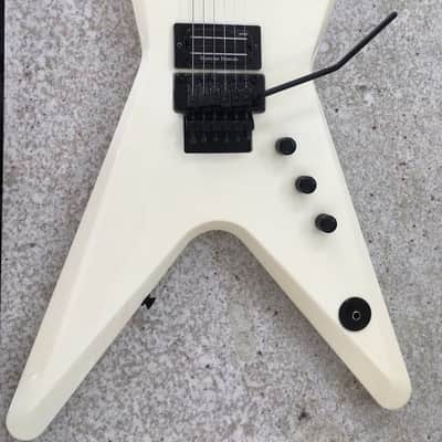 Dean USA ML Modifier 1000 with Floyd Rose and Dimebucker 2011 White image 4