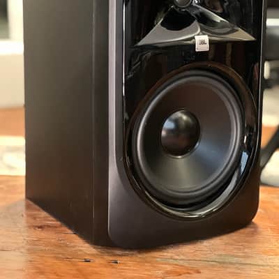 JBL 308P MkII 2-Way 8" Active Studio Monitors (Pair) image 3