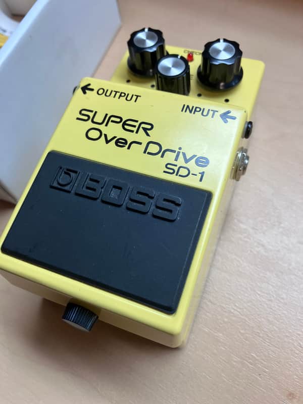 Boss SD-1 Super OverDrive (Silver Label)