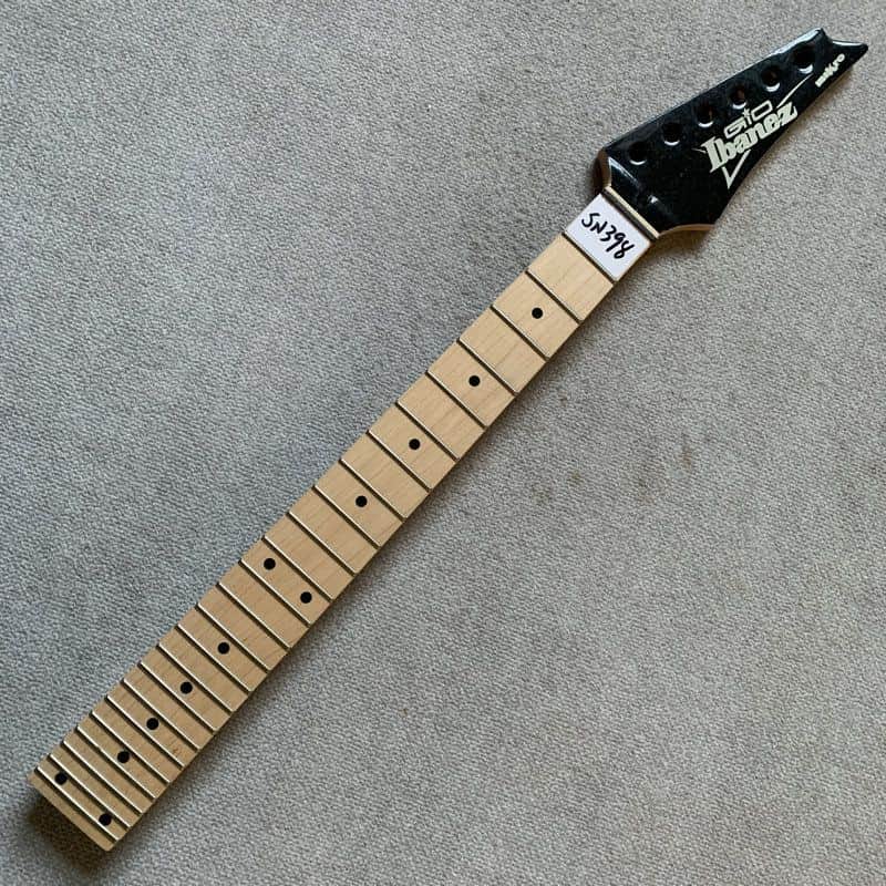Ibanez Short Scales Guitar Maple Wood Neck, 24 Frets Fingerboard image 1