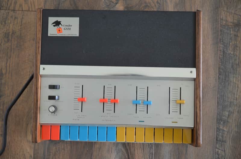 Hammond Innovex Condor GSM Vintage Multi Effect Guitar Synth Unit - Jimi Hendrix Black image 1