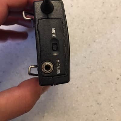 Sennheiser EW 100 G3 A-Band Wireless Transmitter, Reciever, Shure 184, SKP 300 G3 Package image 7