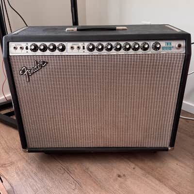 Fender Twin Reverb 2-Channel 135-Watt 2x12" Guitar Combo 1977 - 1981 - Silverface image 1