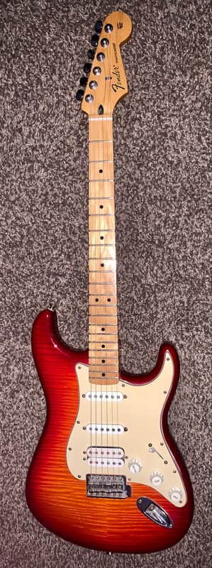 2013 Fender Special edition Stratocaster  flame top electric  guitar gigbag image 1
