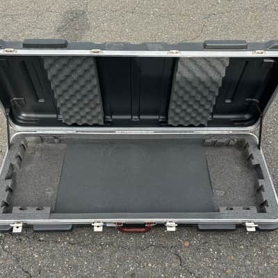 SKB 73-Key Keyboard Hard Case Used image 5