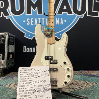Sadowsky - NYC Tom Hamilton's Aerosmith, 4-String Bass Guitar (#83) 2000s - Blonde image 3