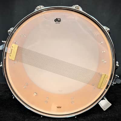 DW Curly Maple Collectors Exotic VLT Snare image 7