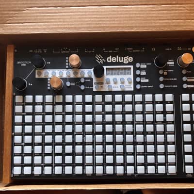 Synthstrom Audible Deluge 64-Voice Desktop Synthesizer with Numeric Display 2016 - 2022 - Black image 5