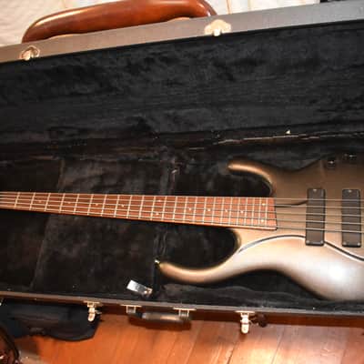 ibanez  edc 705 ergodyne 5 string bass guitar metallic grey image 16