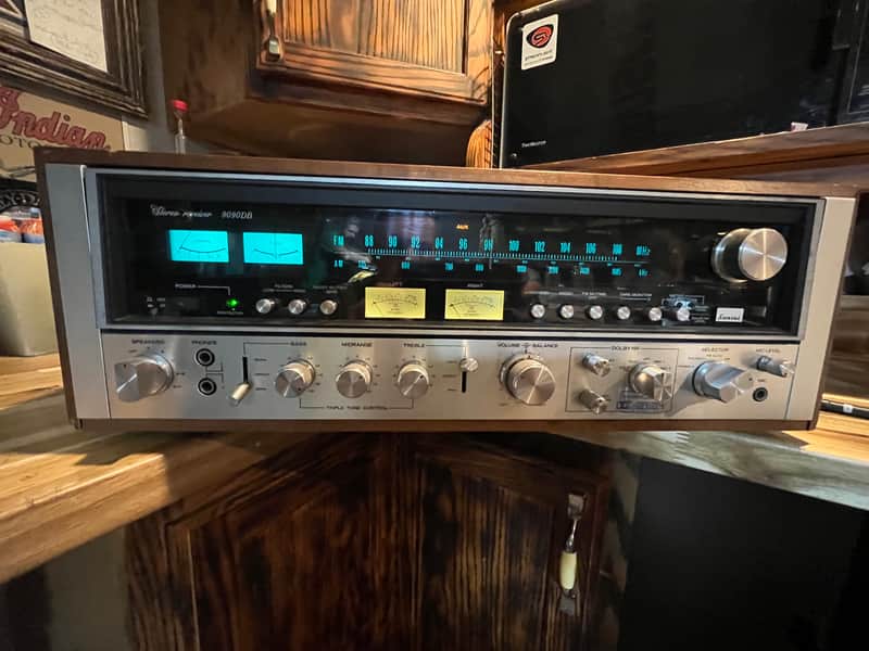 Sansui 9090 DB 1976 - Wood grain image 1