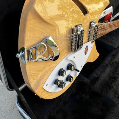♚UNDER THE BED !♚2014 Rickenbacker 330-12 String ♚MapleGlo♚OHSC♚360♚SAVE £££'s ! image 22