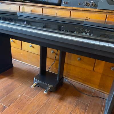 Yamaha Clavinova CVP-30 Electric Piano image 11