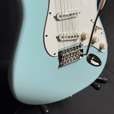 Squier FSR Classic Vibe 70's Stratocaster Electric Guitar Sonic Blue Finish (680) image 6
