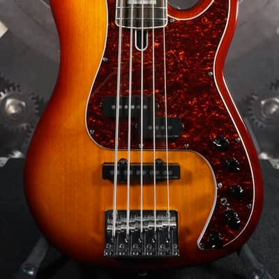 Sire Marcus Miller P7 Alder 5-String Bass Tobacco Sunburst w/ OHSC image 5
