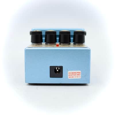 Boss MO-2 Multi Overtone Guitar Effect Pedal Z5D7901 image 7