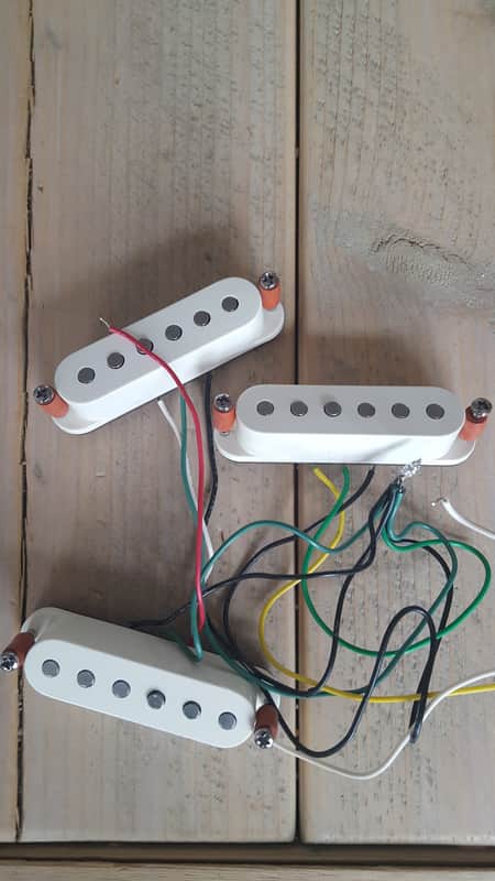 Fender SCN Samarium Cobalt Noiseless pickups White image 1