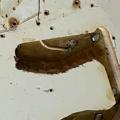 1965 1966 Fender Musicmaster Duo Sonic guitar body white image 2