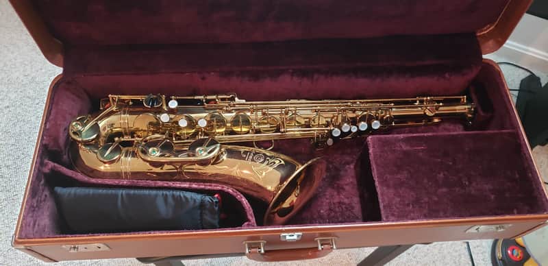SELMER MARK VI TENOR SAXOPHONE   BILL CLINTON AUTOGHAPH image 1
