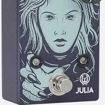 Walrus Audio Julia Analog Chorus Vibrato Electric Guitar Effects Pedal v2 image 2