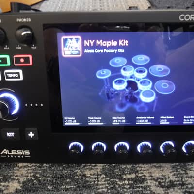 Alesis Strata Core Electronic Drum Set 2024 - Present - Black image 2