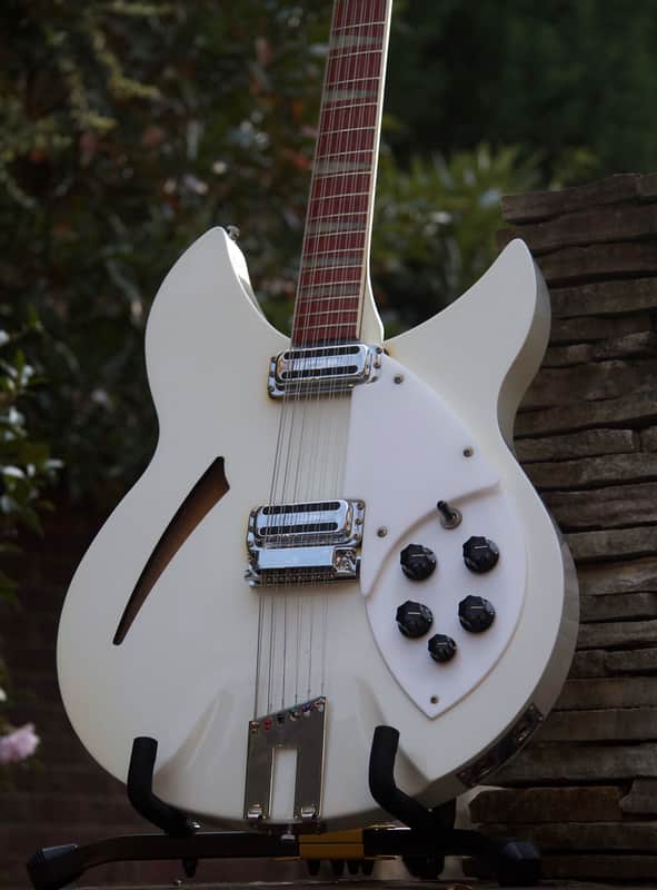 Rickenbacker 360/12v64 White 1996 image 1