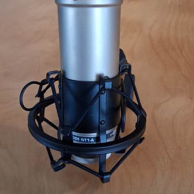 RODE NT1-A 2000s - Silver image 6
