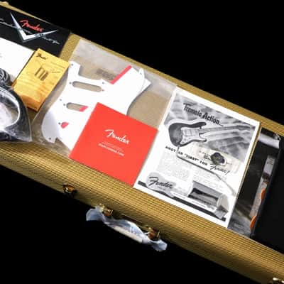 Fender Custom Shop LTD 70th Anniversary 1954 Stratocaster Journeyman Relic Wide Fade Chocolate [LXX0193] (06/01) image 5