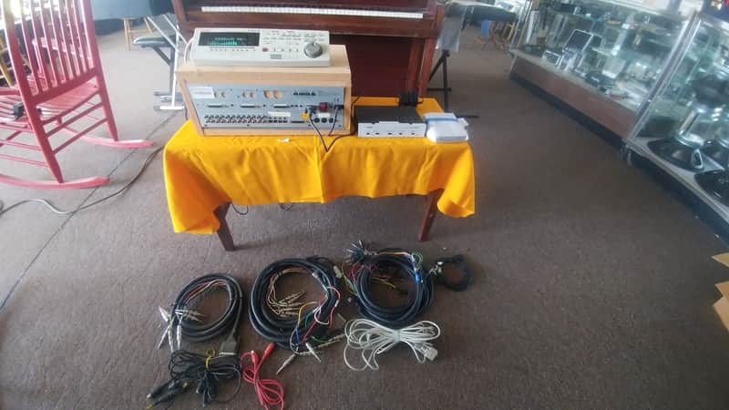 Fostex D-160 16 CH Digital Recorder 1990's w/accessories image 1
