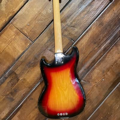 1977 Fender Mustang Bass, Three Tone Sunburst image 8