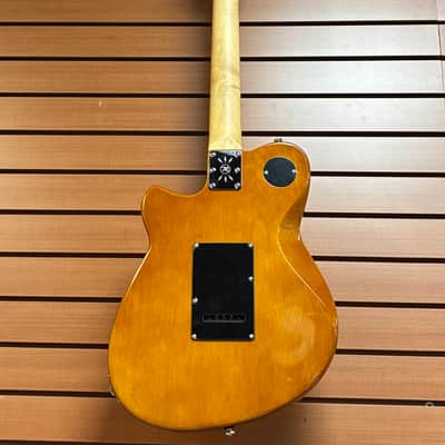 Reverend Charger H90 Wilkinson in Powder Yellow New Blem #1910 image 4