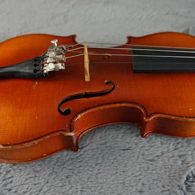 Suzuki No. 220 1/8 1980 Violin image 9