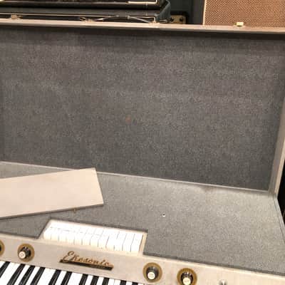 Vintage 1960s Ekosonic / Doric Transistor Italian Combo Organ Piano w/ Orig Legs image 7
