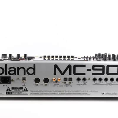 Roland MC-909 Sampling Groovebox Music Sampler Voltage Selectable W/DIMM 256MB image 15