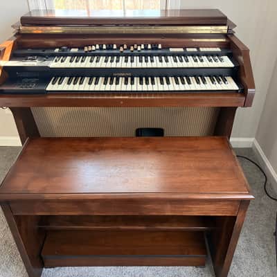 Hammond A-305 Organ w/ Premium Built-In Leslie Speaker, 25-Note Pedalboard, & Bench! image 9