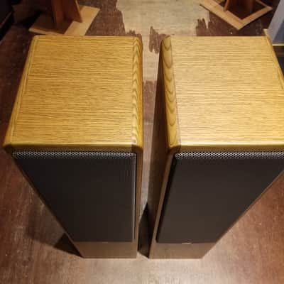 Canton Ergo 70 Floor-Standing Speakers - Oak Finish image 6