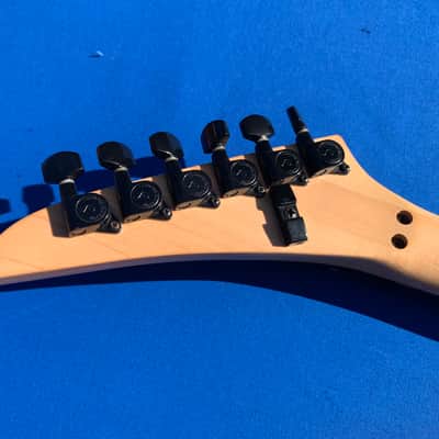 Eddie Van Halen EVH Signed Kramer image 12