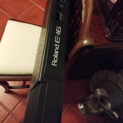Roland E-16 top and bottom plastic panels image 5