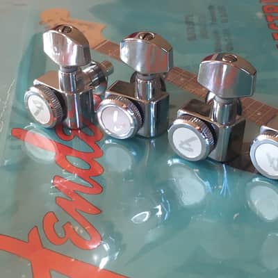 6 LEFTY Genuine Fender CHROME LOCKING Tuners Inline 2 Pin F Logo Machines Staggered NOS Left Hand Two-Pin Mount image 4