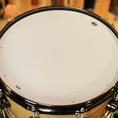 DW 6.5x14 Collector's Maple HVLT Olive Ash Burl Snare Drum - SO#1315769 image 4