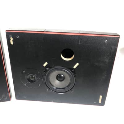 Pair of Vintage Bang & Olufsen Beovox RL 35 / RL35 Speakers | Reverb