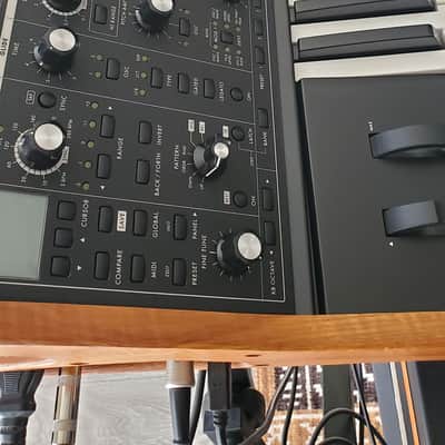 Moog Subsequent 37 Analog Synth 2010s Black image 2