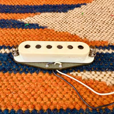 Vintage 1977 Fender Stratocaster Grey Bottom Guitar Pickup Neck 1970's image 3