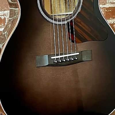 Huss and Dalton T00-14 Custom Barnwood Grey finish, Myrtle Wood & Sitka, NEW (Authorized Dealer) *Vi image 6