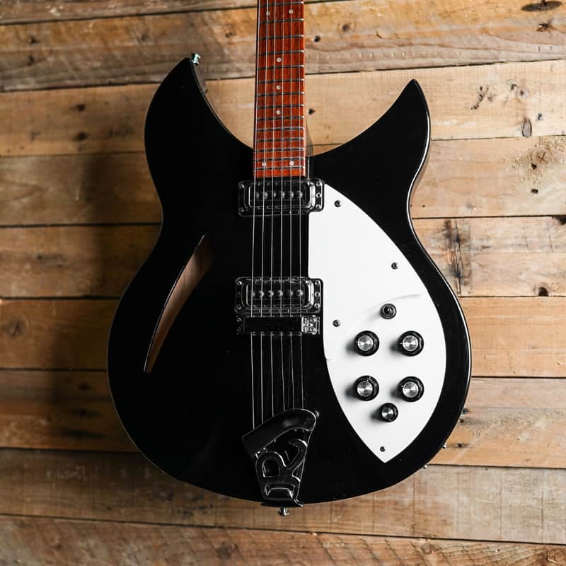 2000 Rickenbacker 330 In Jetglo image 1