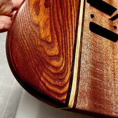 Immagine Handcrafted 9-Piece Guitar Body Ash & Mahogany Satin Natural Wood Grain - 4