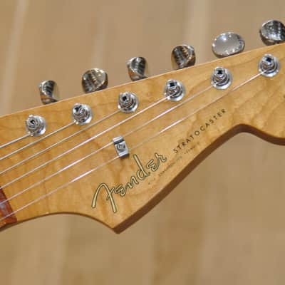 FENDER Stratocaster Vintera '60s Strat Mod OWH Olympic White / Made in Mexico / 60s Stratocaster / MX20017670 image 8