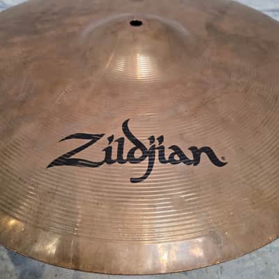 Zildjian ZBT 18" Crash Ride Cymbal image 2