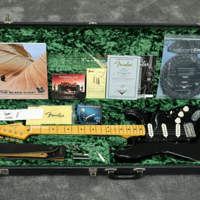 Fender Custom Shop David Gilmour Stratocaster NOS 2008 - Black over 3-Color Sunburst image 16