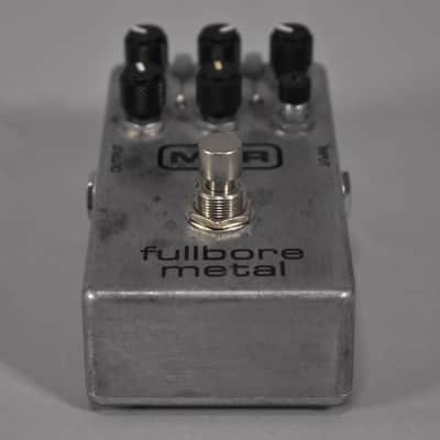 MXR M116 Fullbore Metal Distortion Pedal Silver image 6